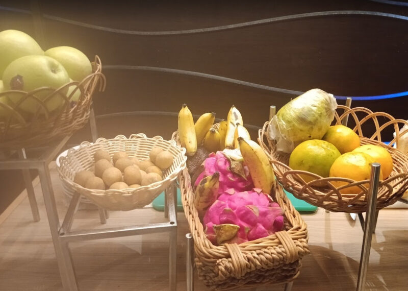 aneka buah lokal